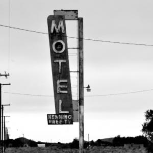 Badgad Café Motel - &copy; Nandy